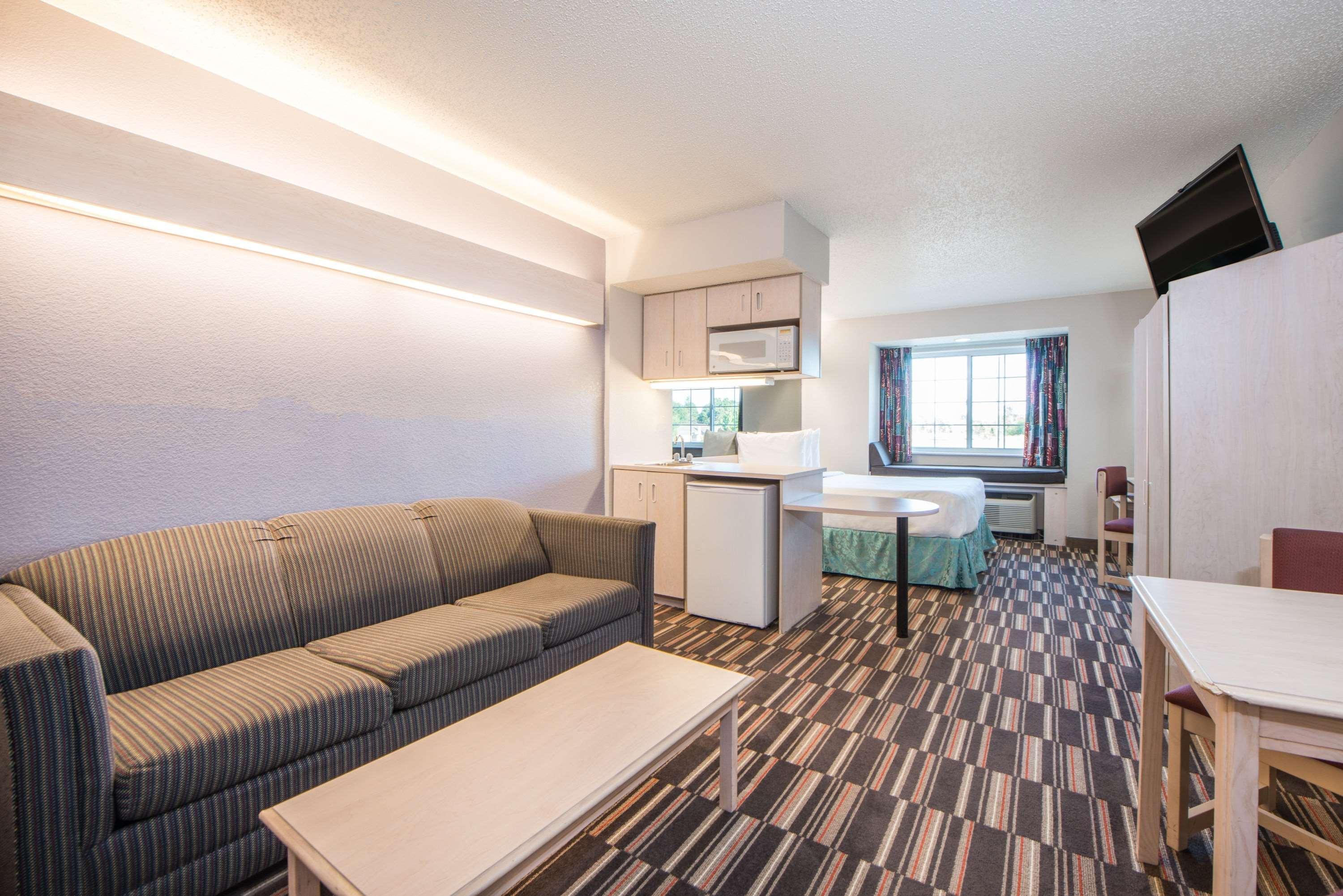 Microtel Inn&suites Hotel Claremore