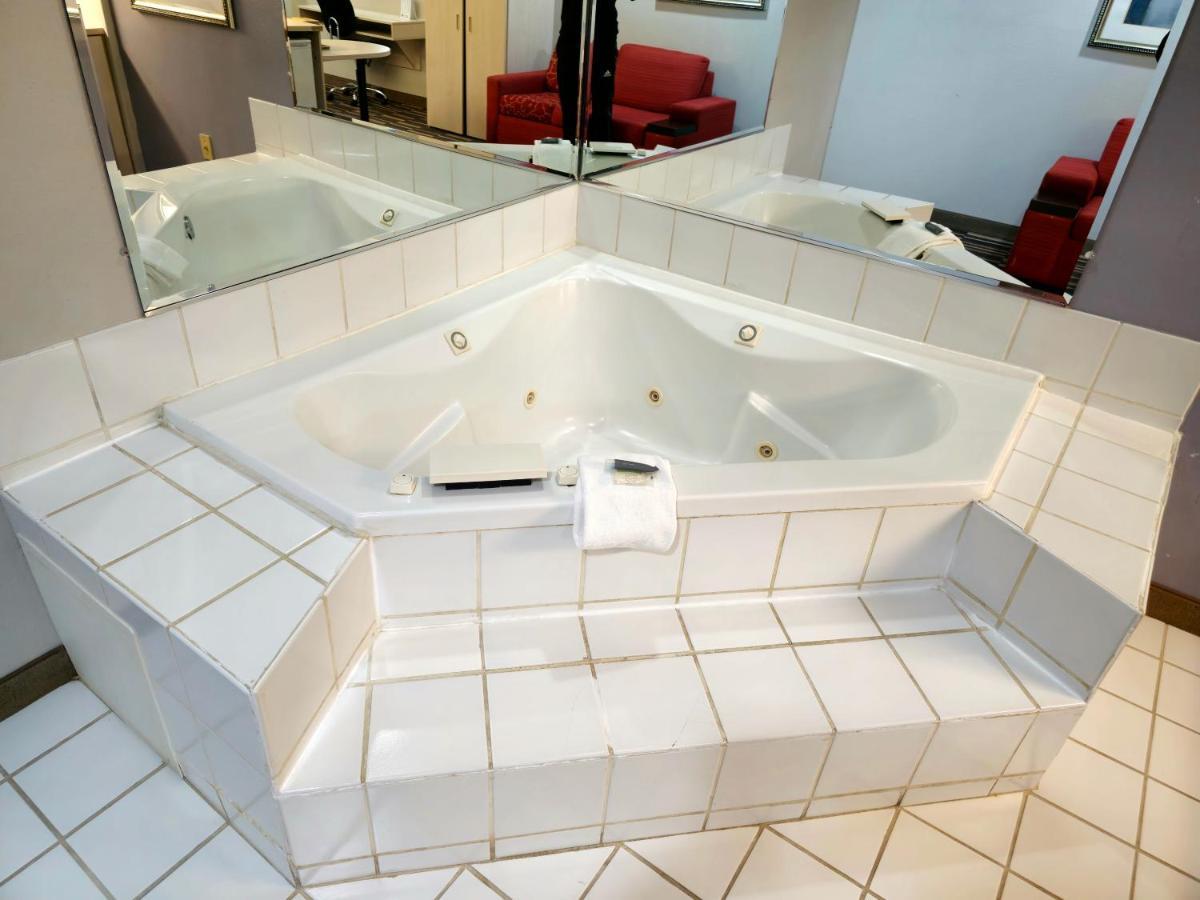 Microtel Inn&suites Hotel Claremore