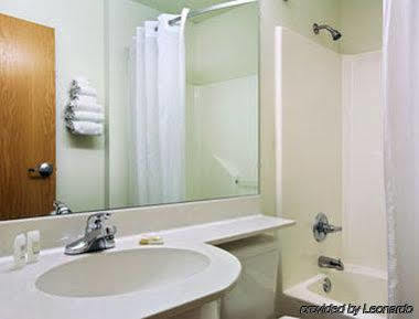 Microtel Inn&suites 2* Claremore